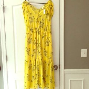 GAP Dresses - Yellow GAP maxi dress. GAP Dresses - Yellow GAP maxi dress.
